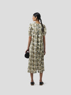 Robe Gaya In Lustruous Oyster Print
