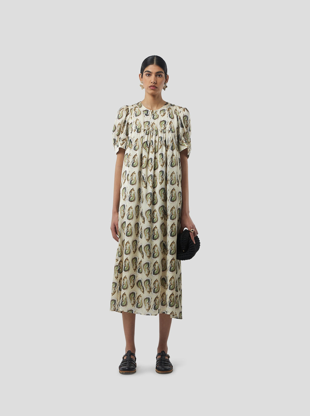 Robe Gaya In Lustruous Oyster Print