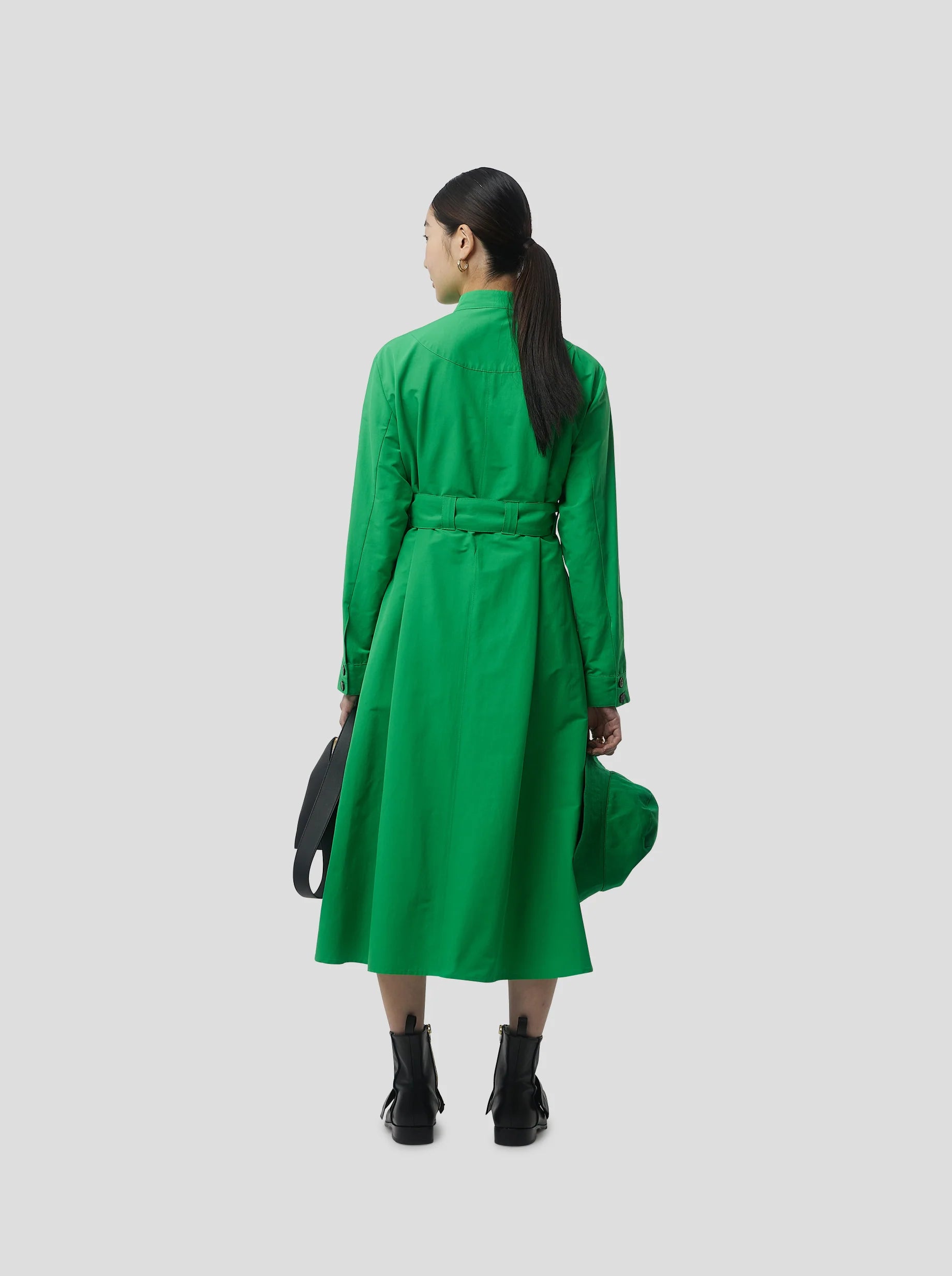 Robe Kurtis In Soft Technical Fabric In Kelly Green