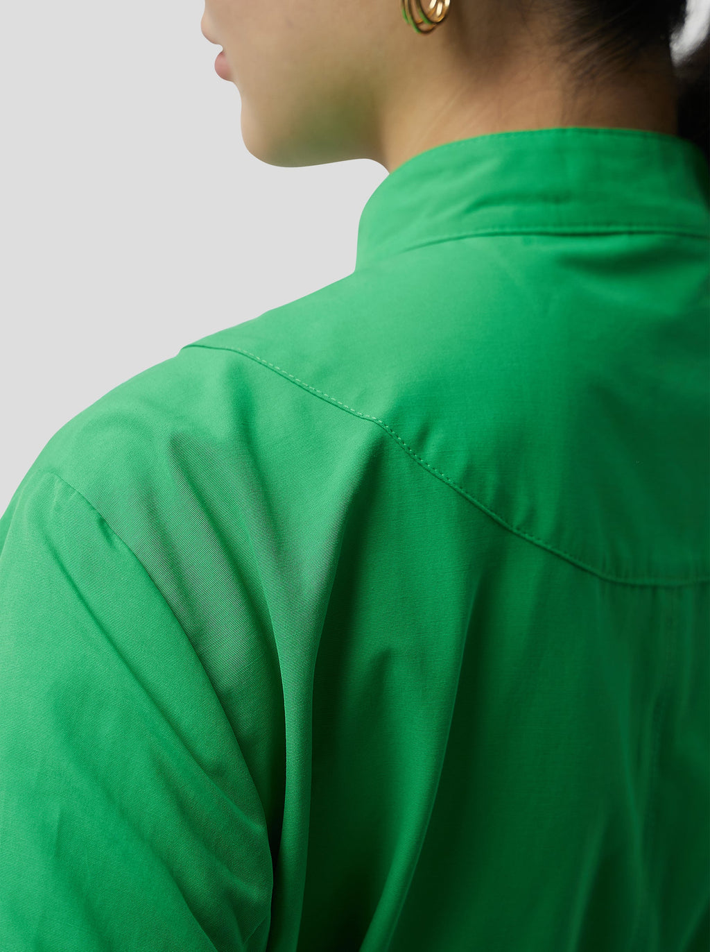 Robe Kurtis In Soft Technical Fabric In Kelly Green