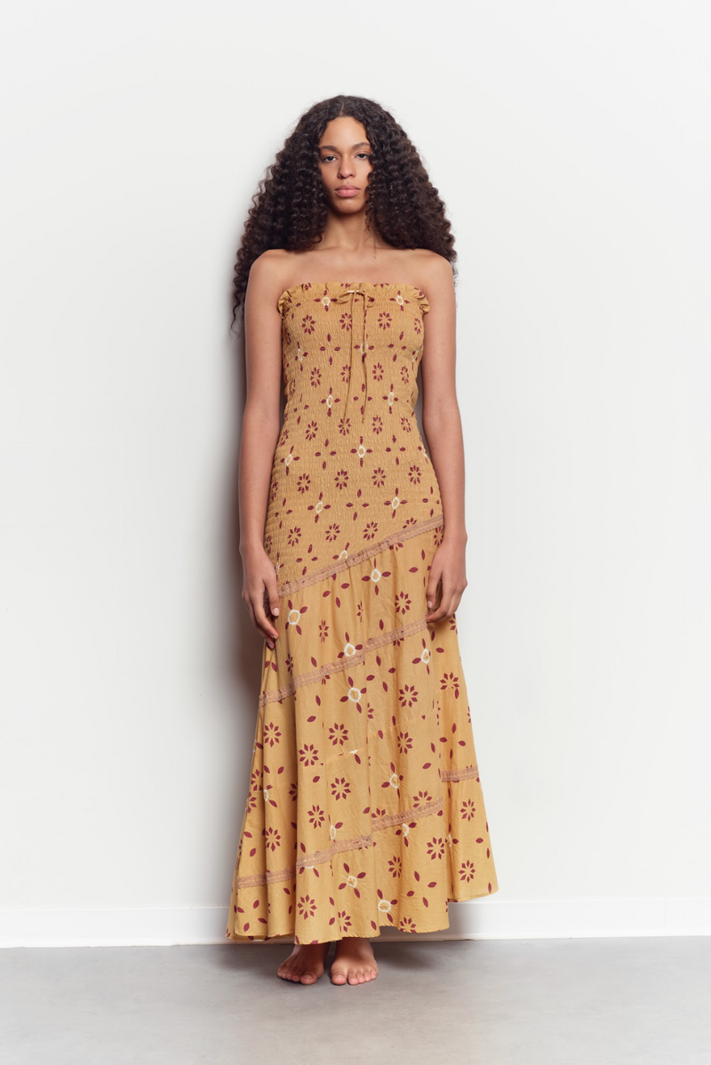 Robe Romance Strapless