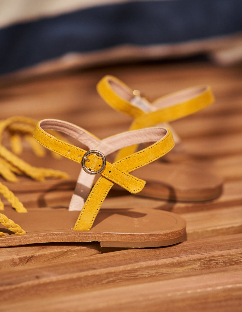 Romy Flat Sandals - Yellow Suede