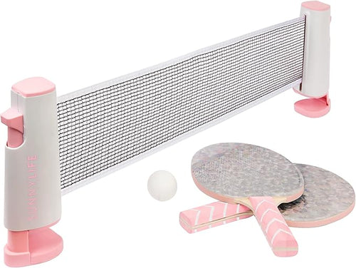 Jugar tenis de mesa holográfico