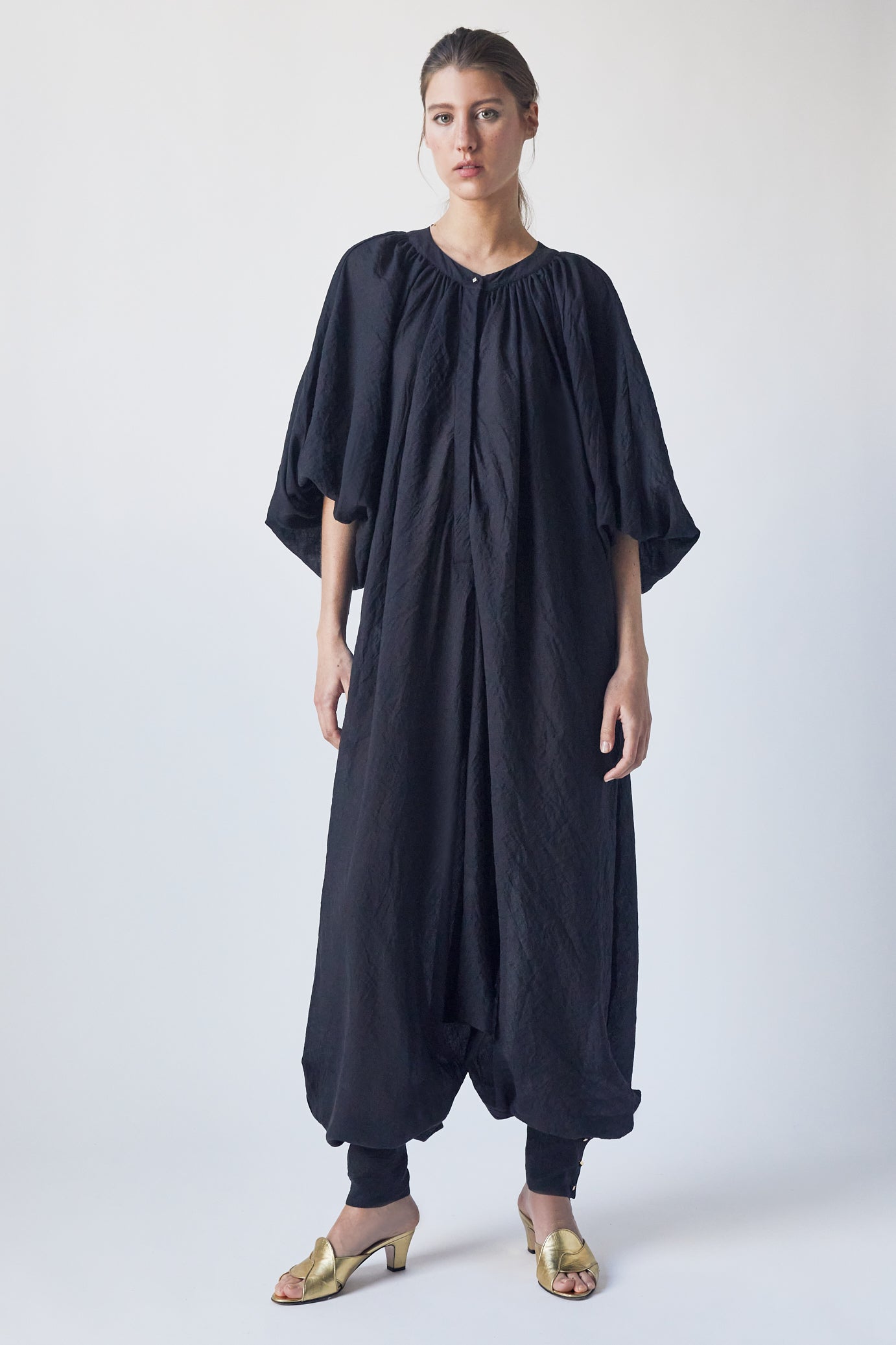 Mono Farah - Negro