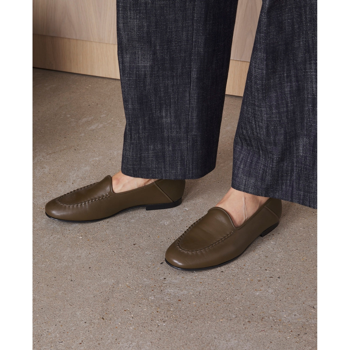 Shoes Nina Loafer Itl Cow Leather - Truffle