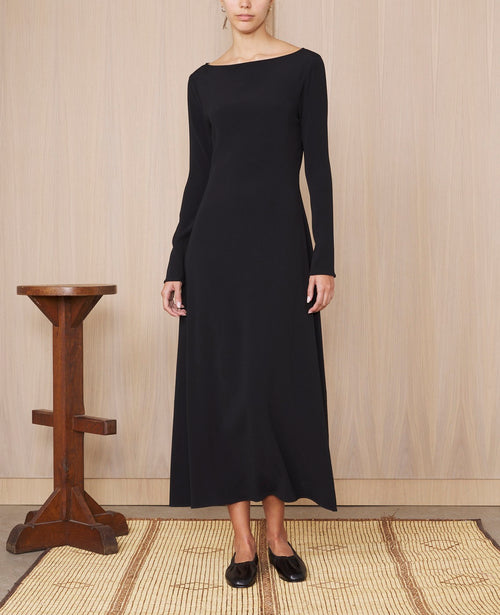 Robe + Liliana Long Drs Crepe Viscose - Black
