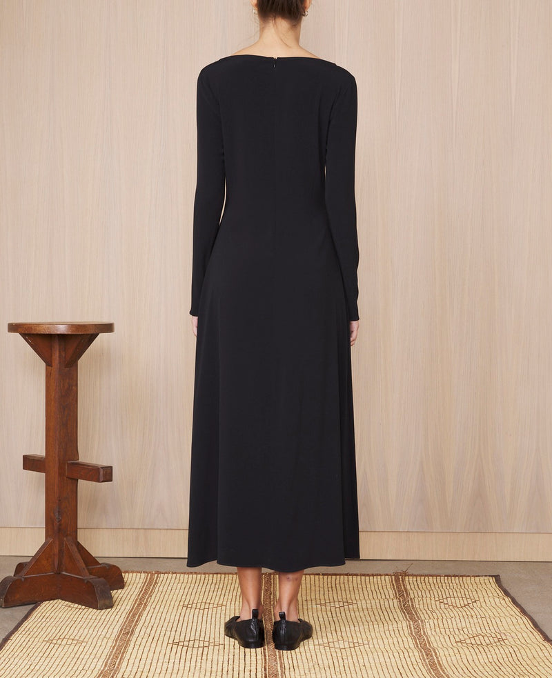 Robe + Liliana Long Drs Crepe Viscose - Black