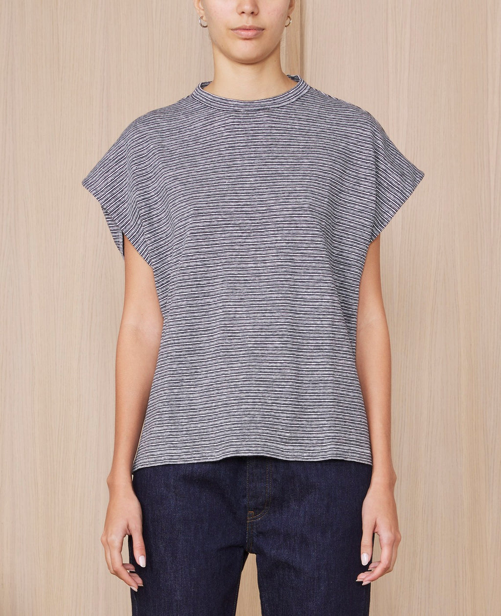 Isra T-Shirt - Ecru/Dark Navy - Women