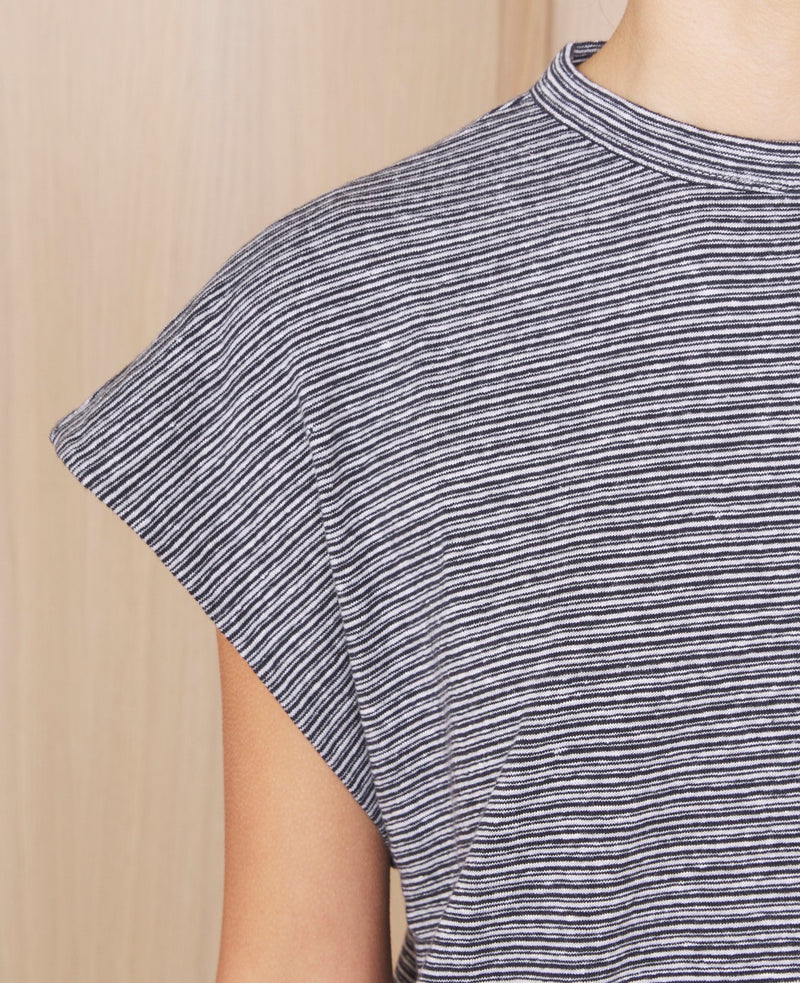 Isra T-Shirt - Ecru/Dark Navy - Women