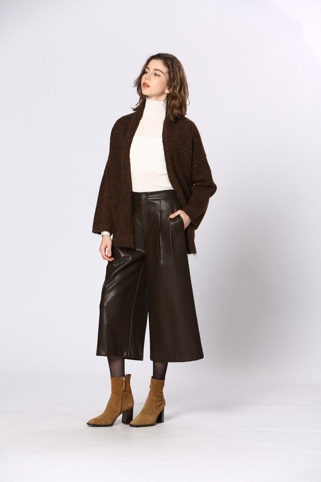 Pull - Brown