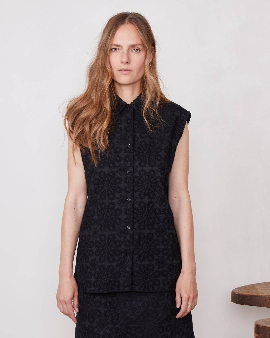 Iseult jap co embroi flowr 2