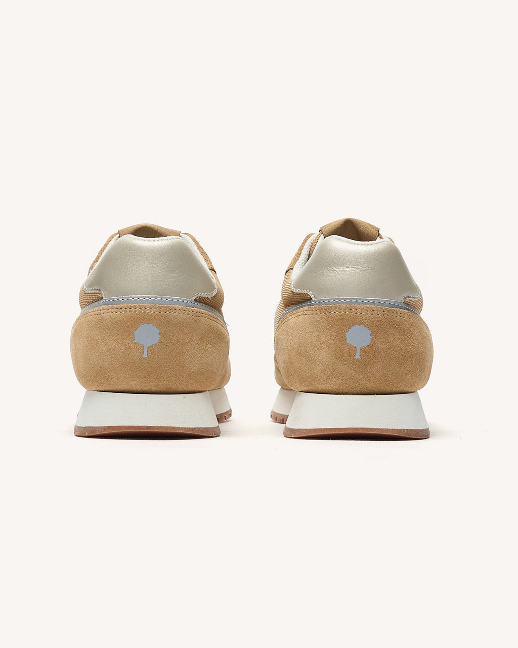 Zapatillas Beige Y Doradas