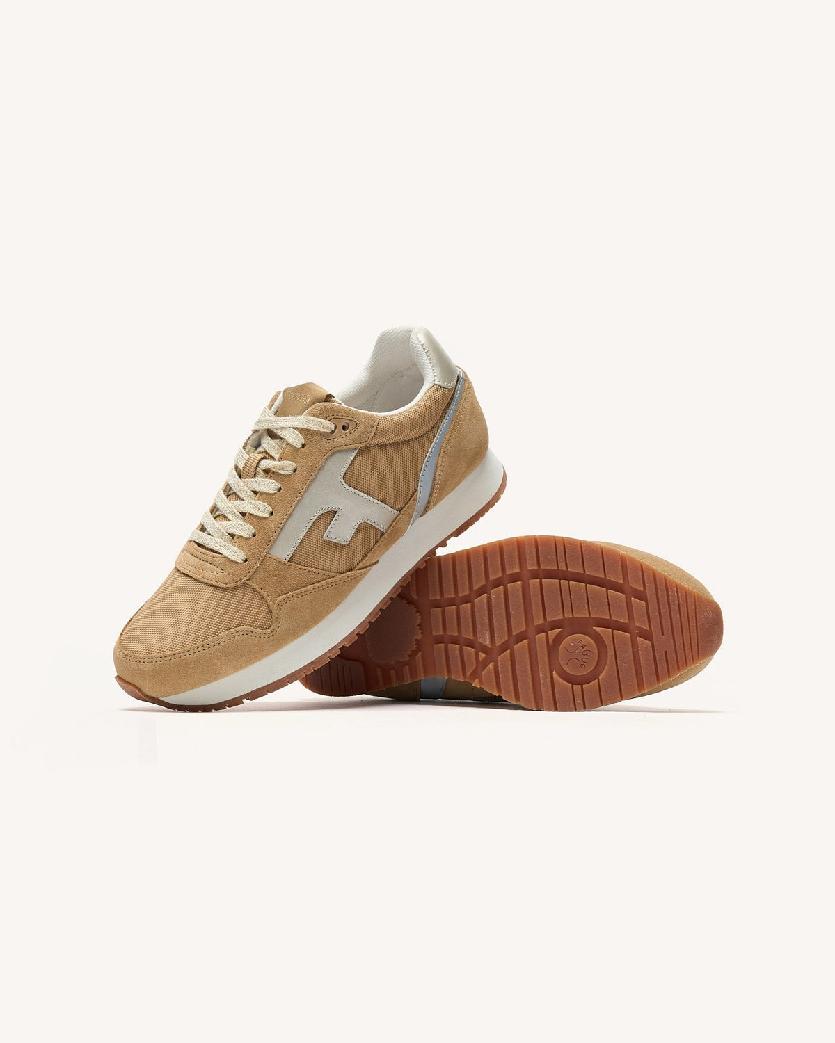 Zapatillas Beige Y Doradas