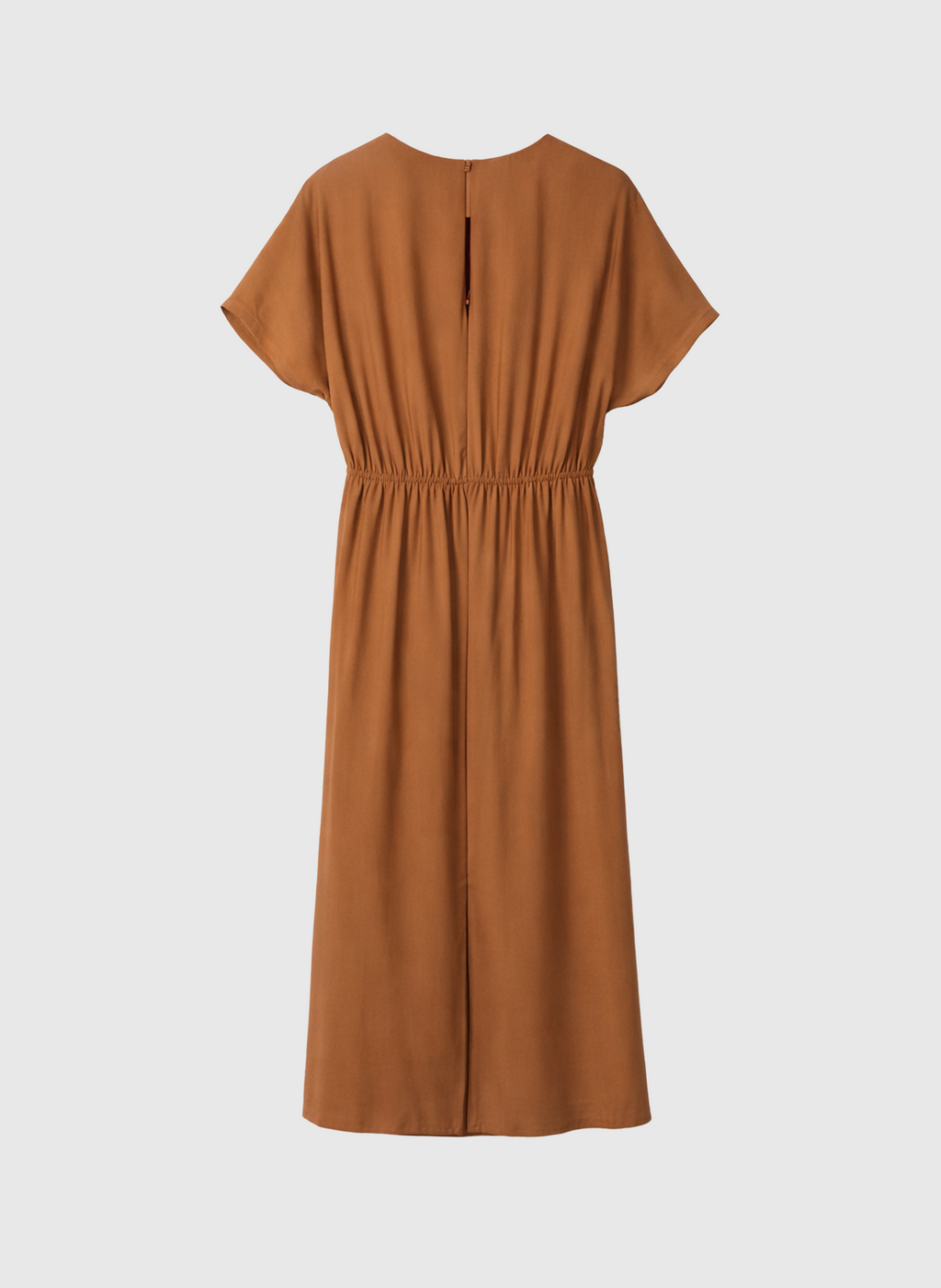 An'ge – Midijurk Malixa Daim, bruine jurk met korte mouwen en elastische taille, achteraanzicht