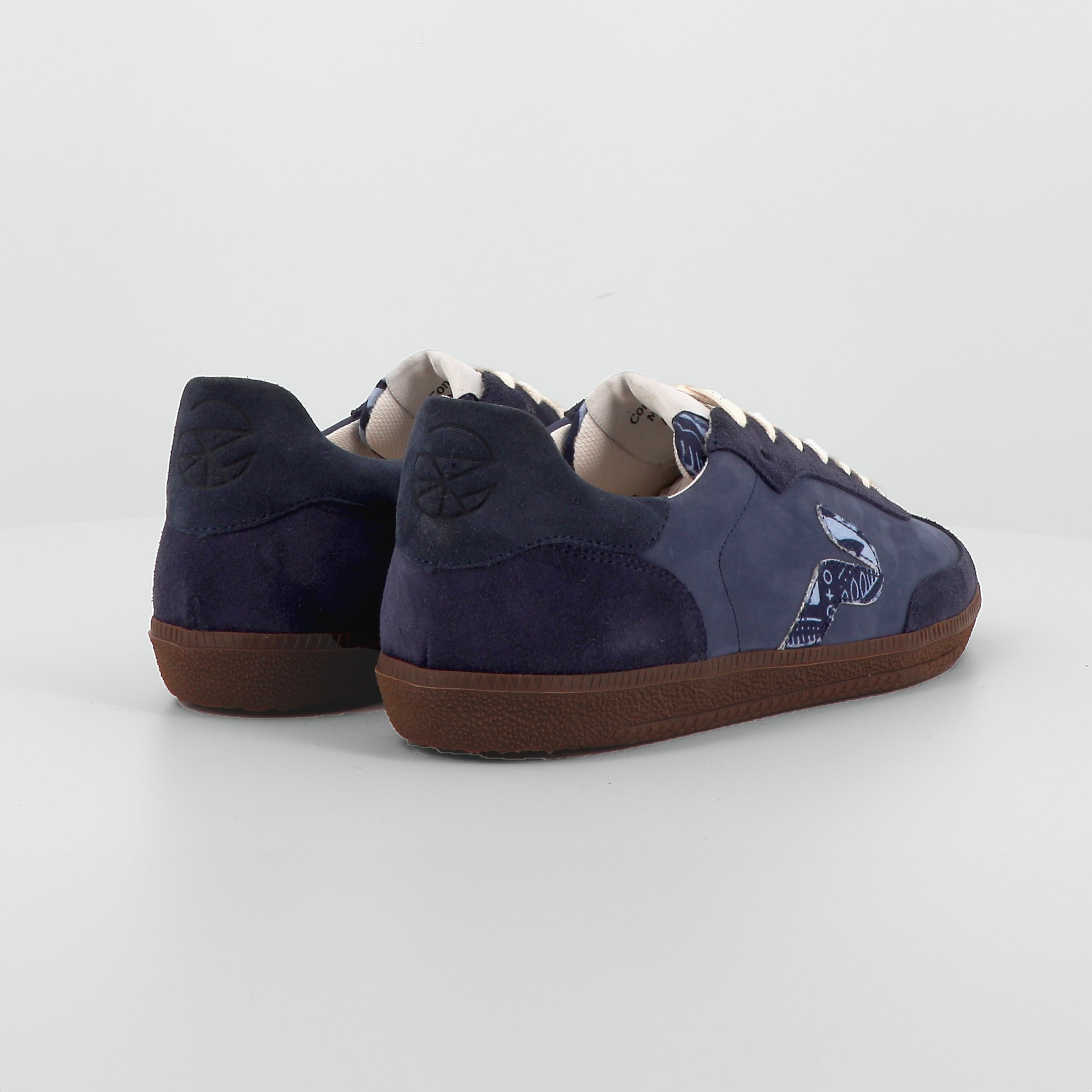 Sahara-Navy Trainers