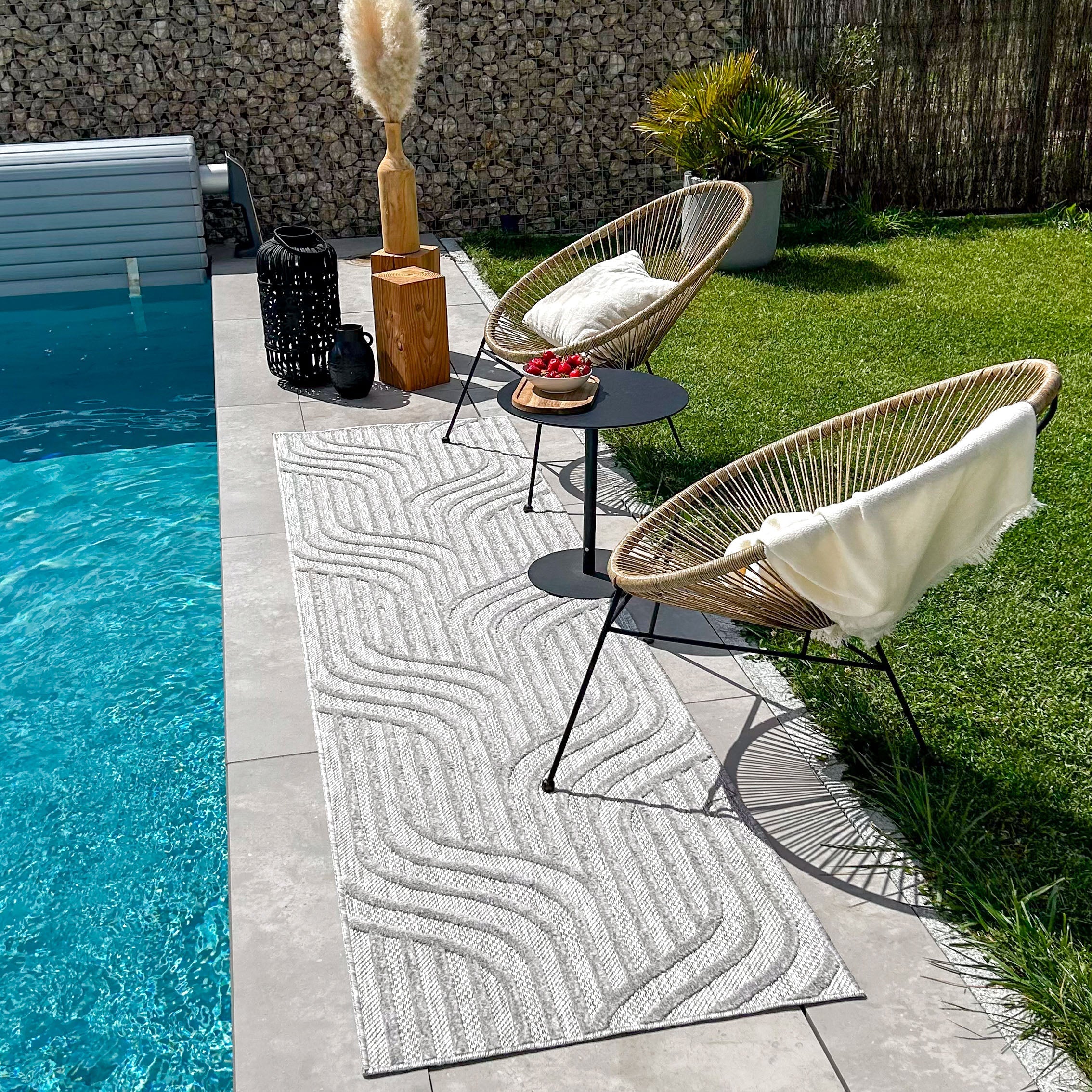 Santorini Gray indoor and outdoor graphic pattern rug: SAN989GRI Nazar rugs