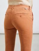 Pantalón chino Sandy 2 Basic - Café lechoso - Mujer