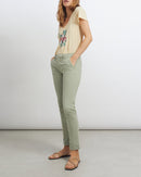 Reiko - Pantalon Chino Sandy 2 Basic - Thyme - Femme