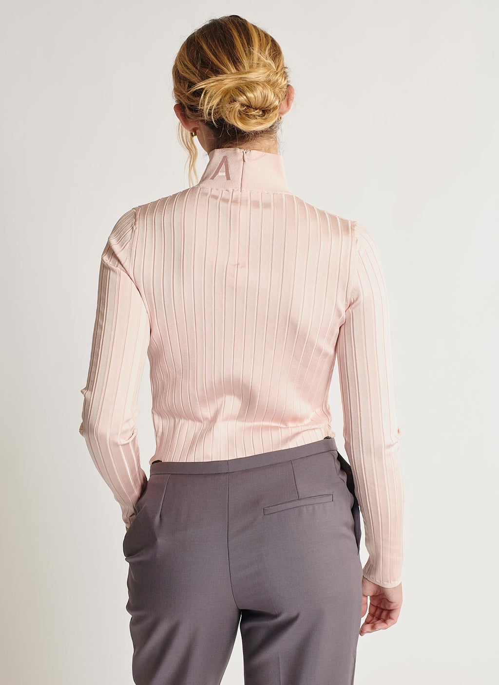 Long-Sleeve Pullover - Nude - Women