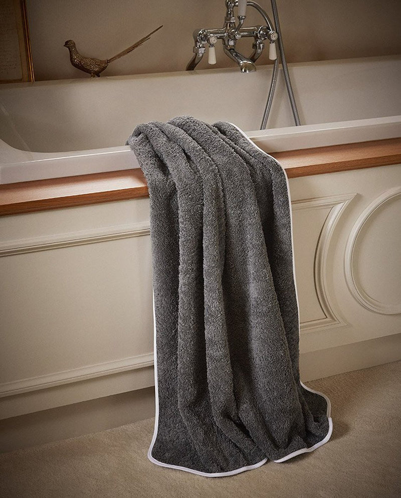 Serviette Bain - Gris Liseré Blanc