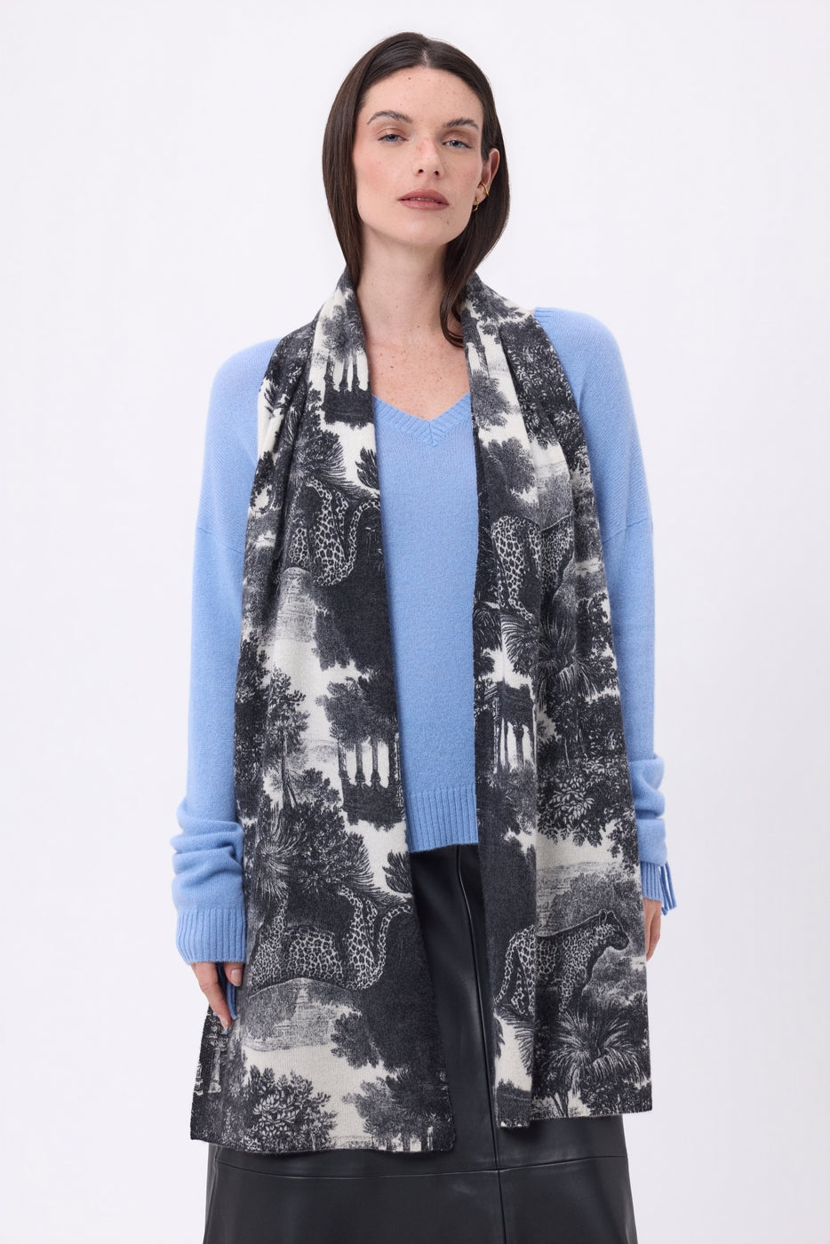 Tj Jungle Printed Scarf - Black White - Unisex