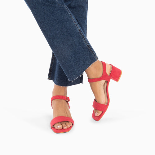 Vanessa Wu raspberry block heel Woman buckle sandals