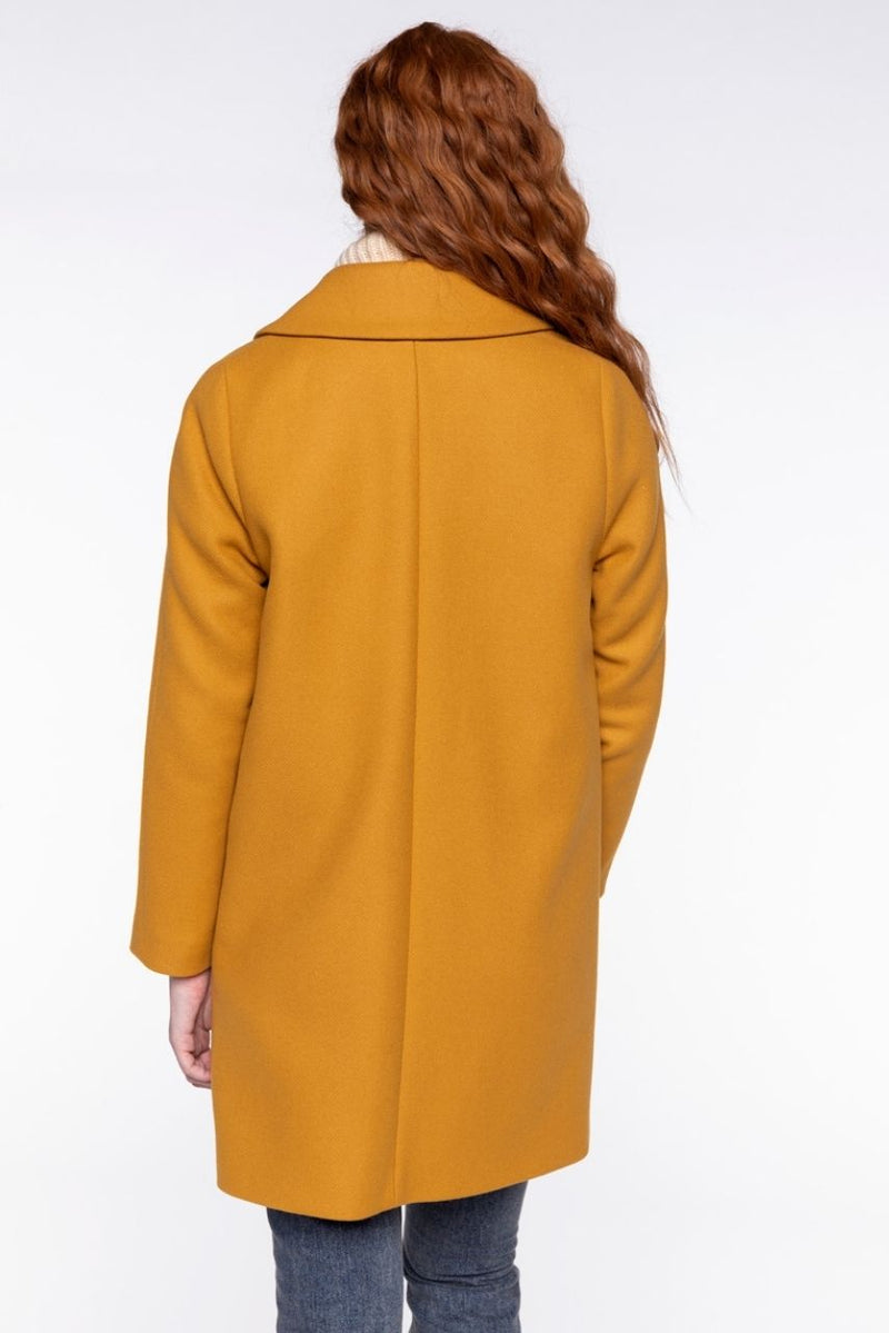 Manteau Minimaliste En Drap De Laine Miel