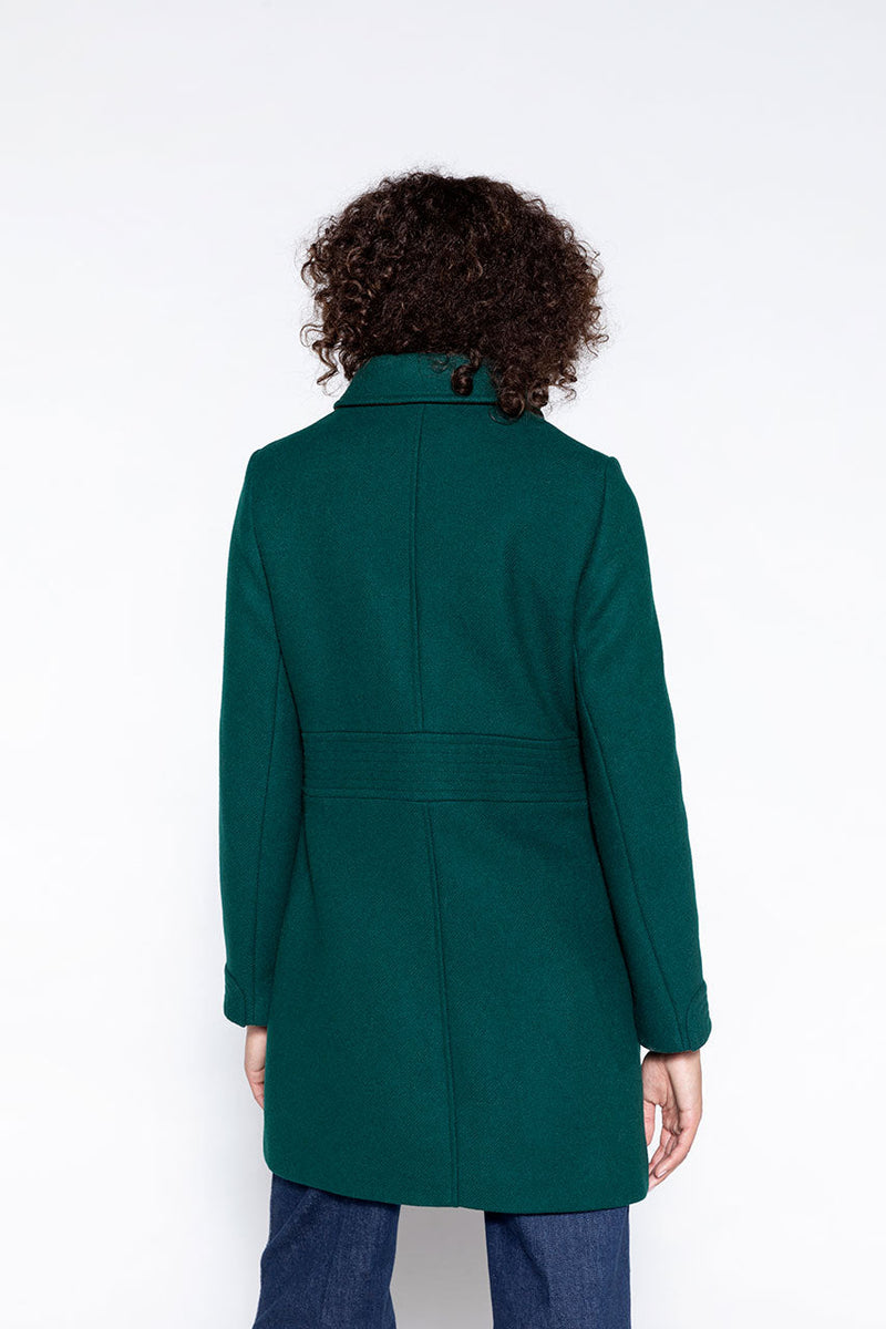 Manteau Féminin Cintré En Drap De Laine Vert