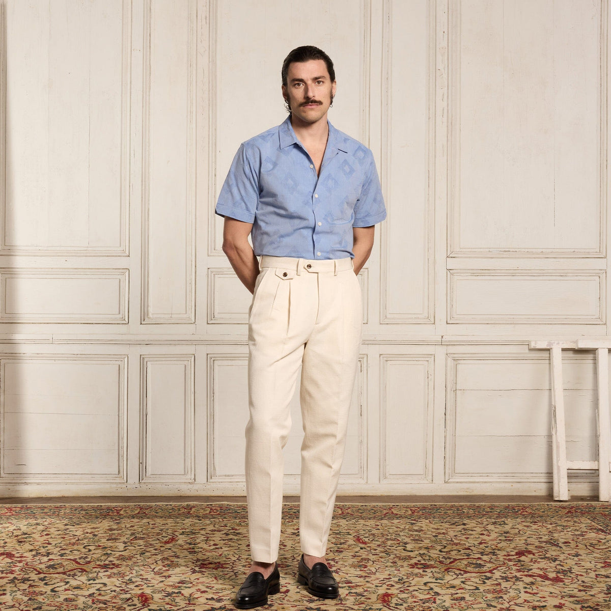 Chemise à manches courtes bleue