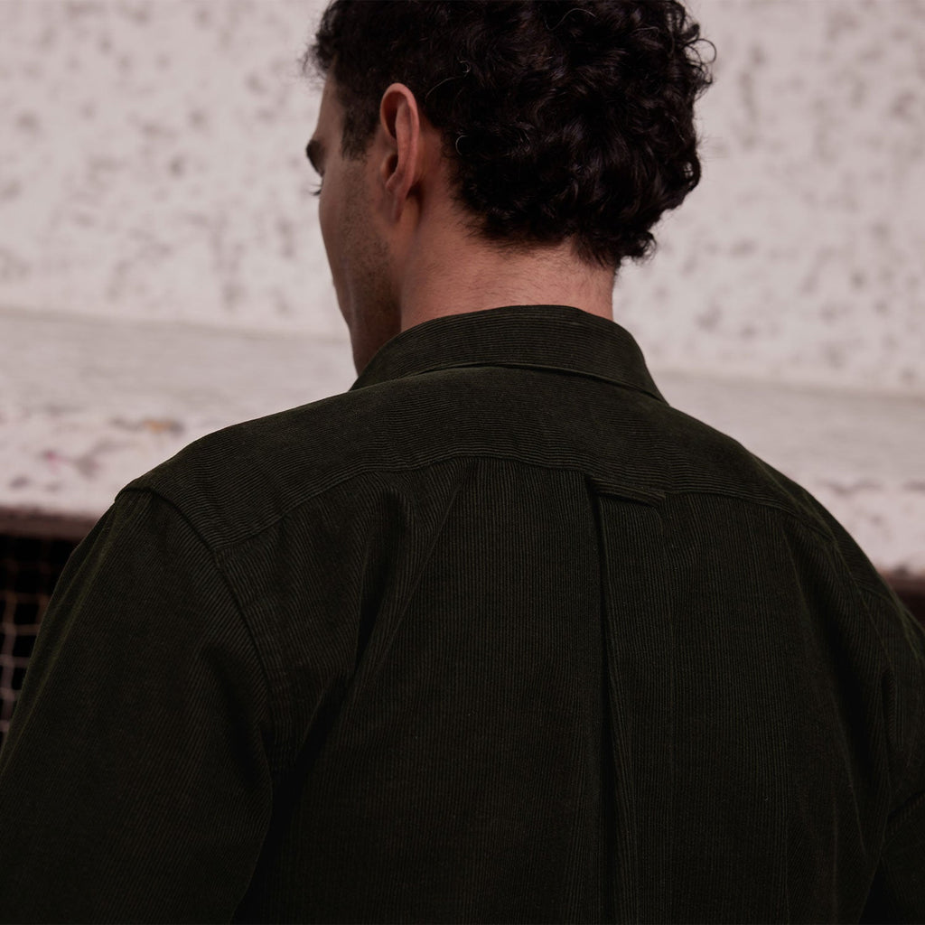 Camisa En Terciopelo Verde Abeto