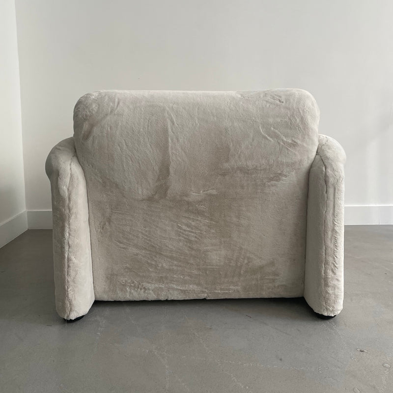 Chauffeuse Maralunga Par Vico Magistretti Pour Cassina