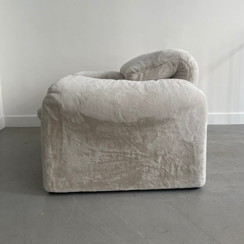 Chauffeuse Maralunga Par Vico Magistretti Pour Cassina