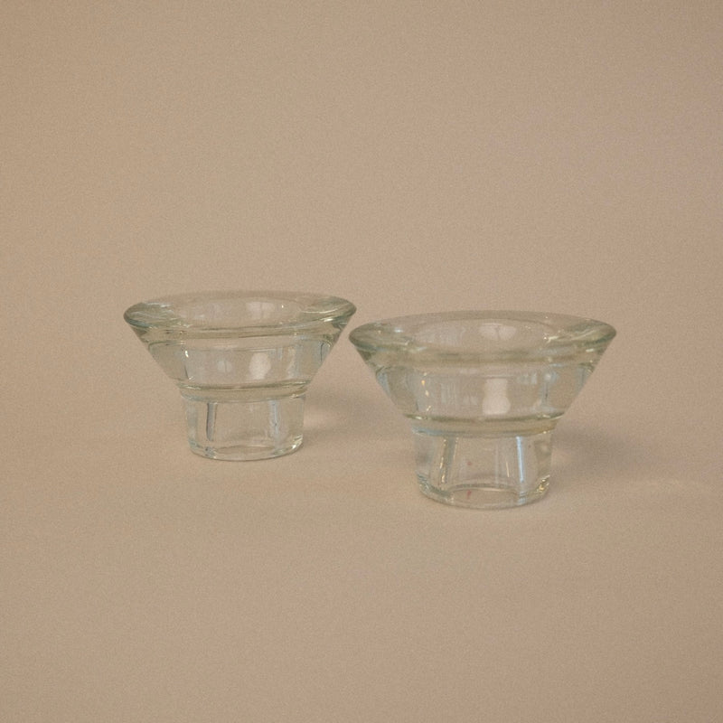 Paire De Bougeoirs En Verre