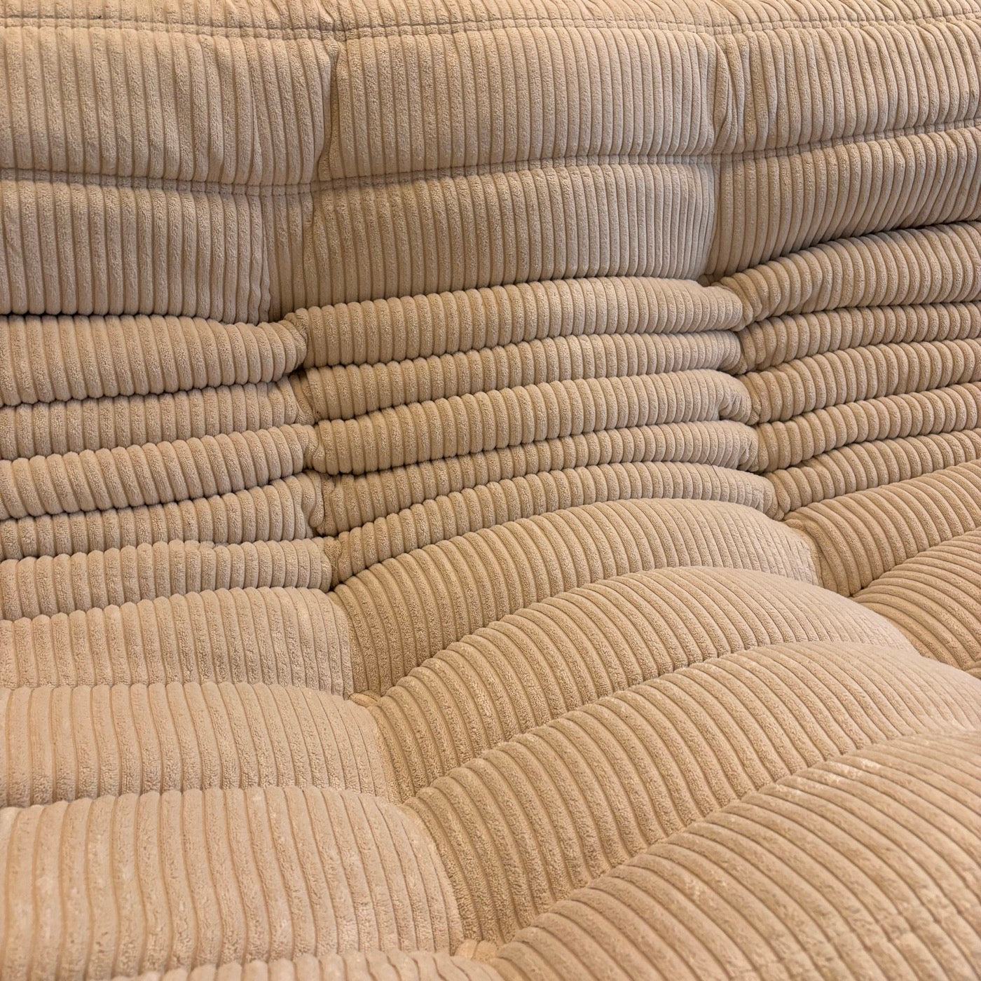 Sofá de 2 Plazas Togo de Michel Ducaroy para Ligne Roset