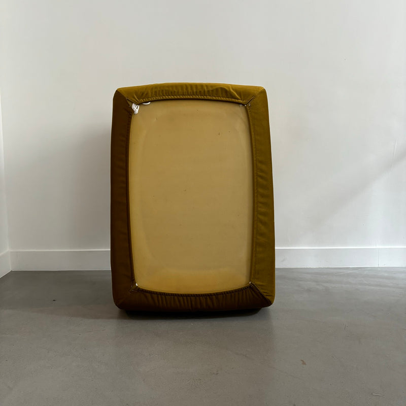 Chauffeuse Vintage Ocre