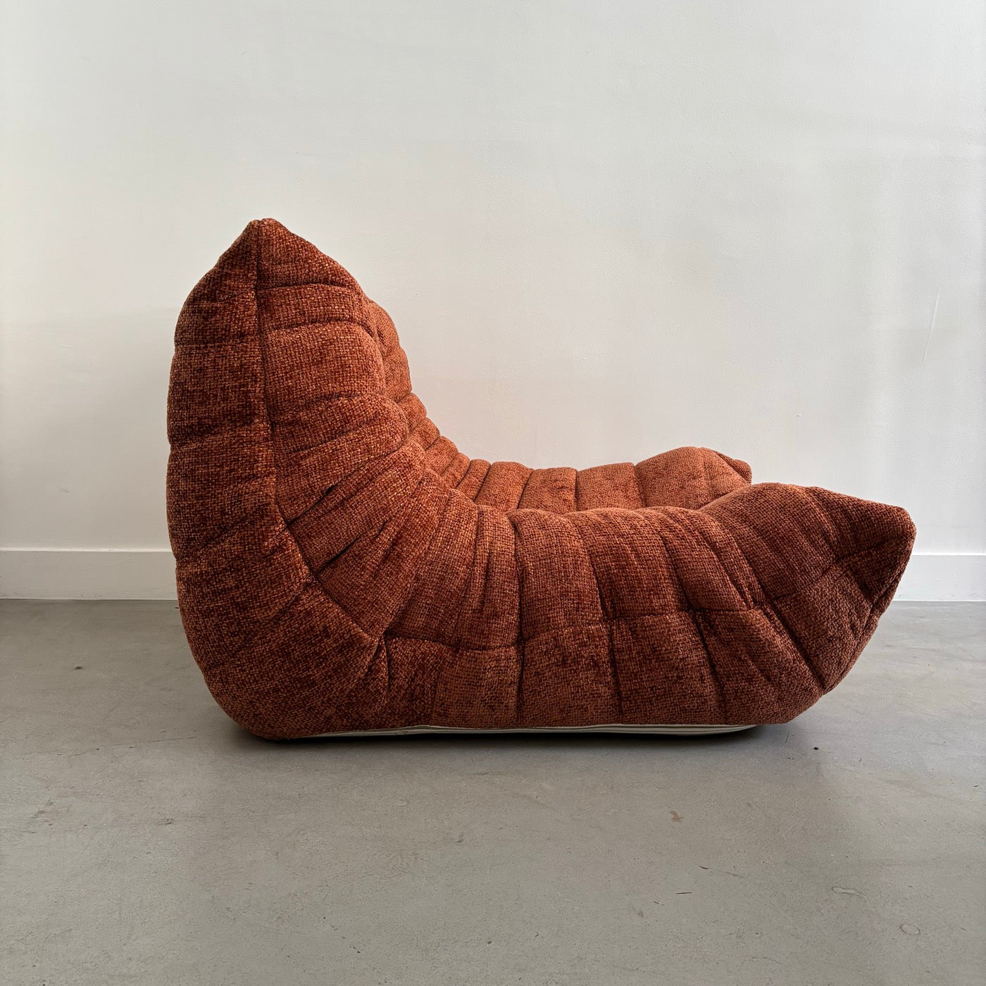 Chauffeuse Togo por Michel Ducaroy para Ligne Roset