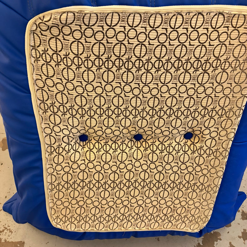 Puf Togo azul de Michel Ducaroy para Ligne Roset