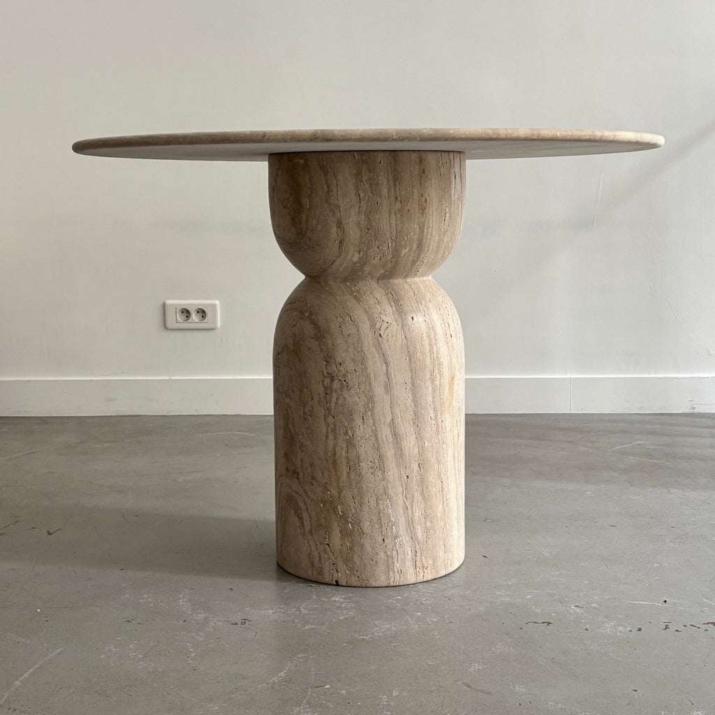 Mesa De Travertino