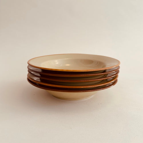 Juego de platos de cerámica vintage