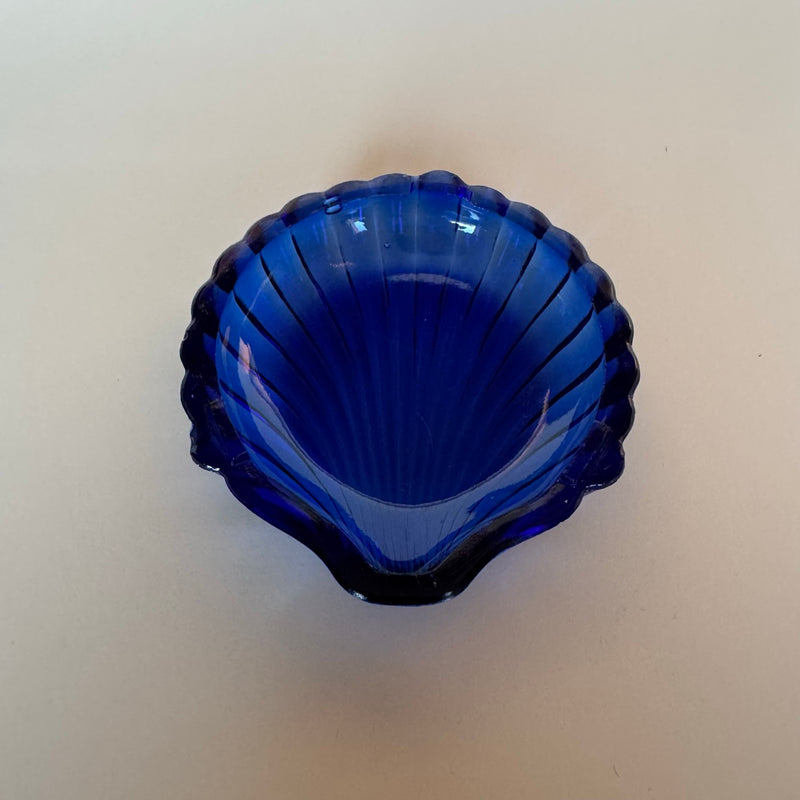 Cuenco de concha vintage