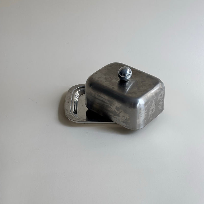 Mantequera de metal vintage