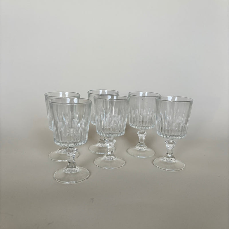 Lot De 6 Petits Verres À Pied