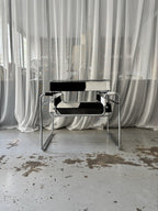 Fauteuil Wassily Par Marcel Breuer Pour Knoll