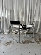 Fauteuil Wassily Par Marcel Breuer Pour Knoll