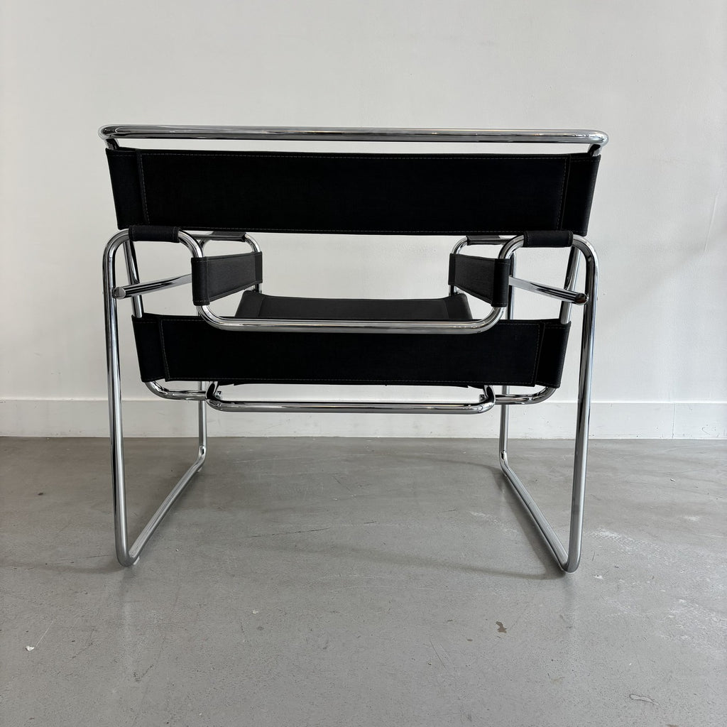 Wassily - Brueur - Grise Foncée En Tissu