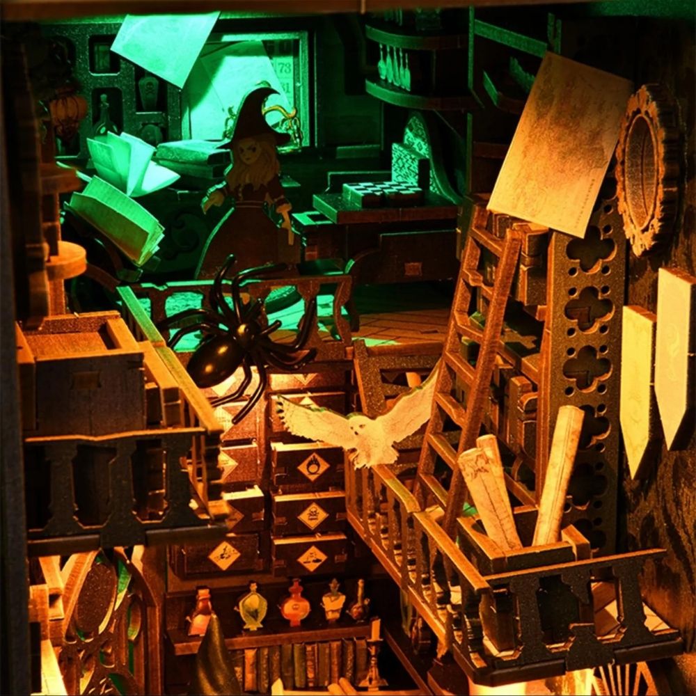 Book Nook - Casa del Hechicero