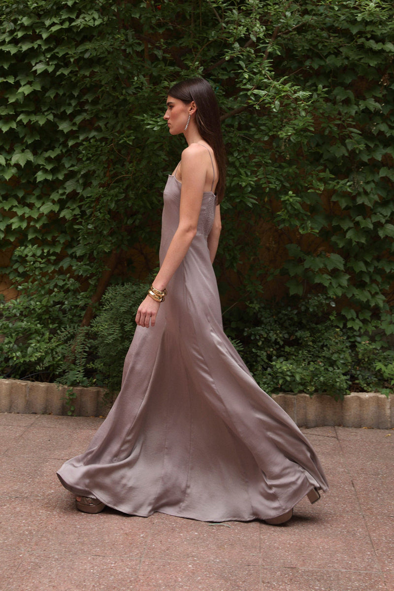 Robe Corintia Setbon Gris
