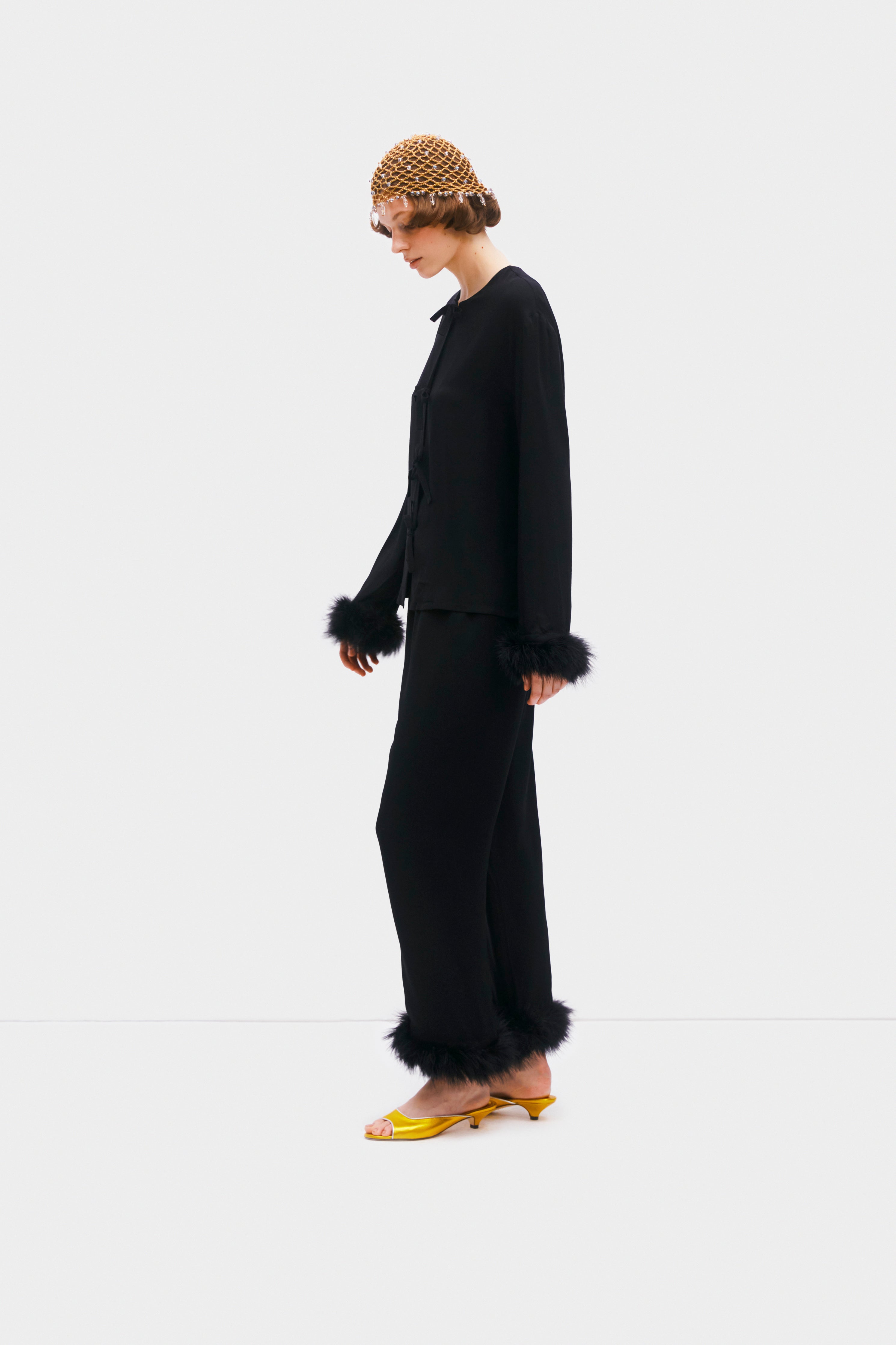 Ensemble Capricorn Feathers - Black