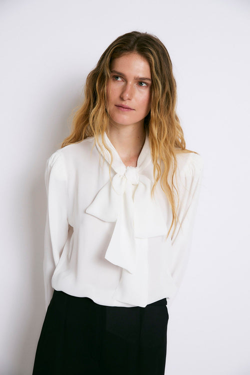 Blouse Nœud Crêpe Écru
