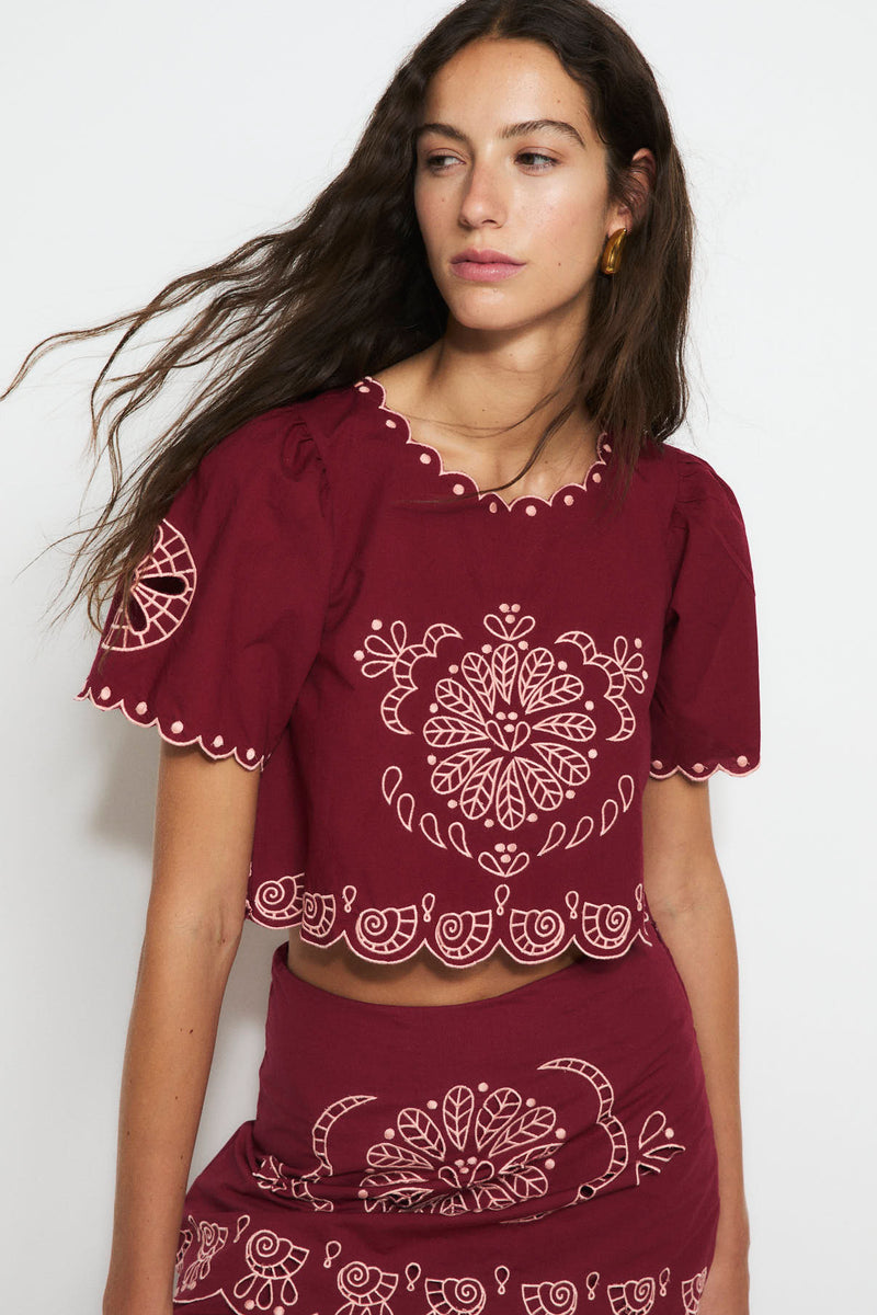 Top Bombay Broderie Cerise